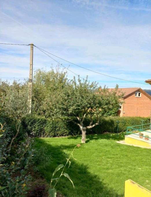 Casa Con Finca En Oviedo El Casero Dış mekan fotoğraf