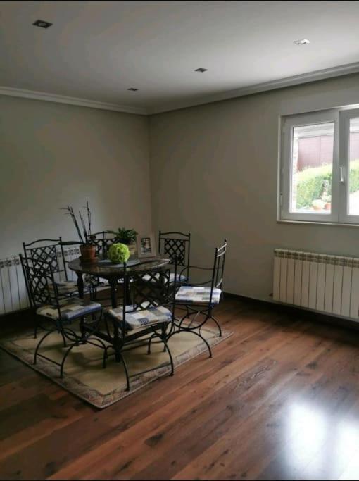 Casa Con Finca En Oviedo El Casero Dış mekan fotoğraf